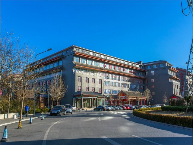 耐用性高旋转楼梯定做厂诚信为本